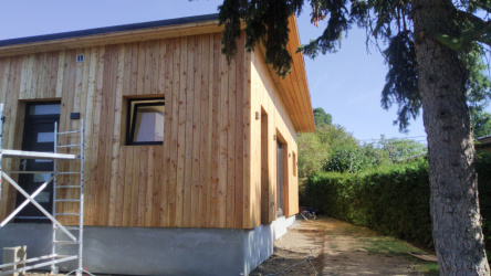 Jak dlouho vydrží fasádní palubky a jak na ně správně pečovat?